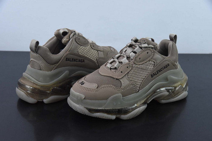 BALCIA Triple S Sneaker