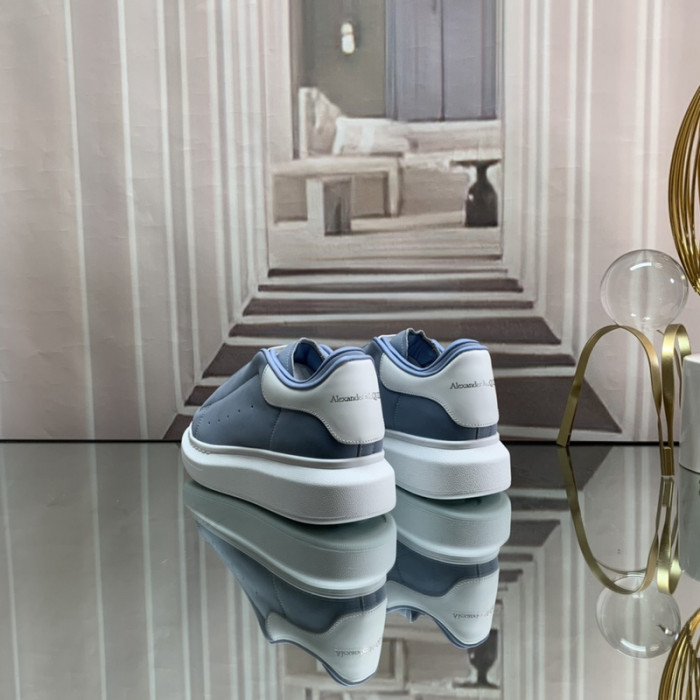 ALEXMQ Sneakers