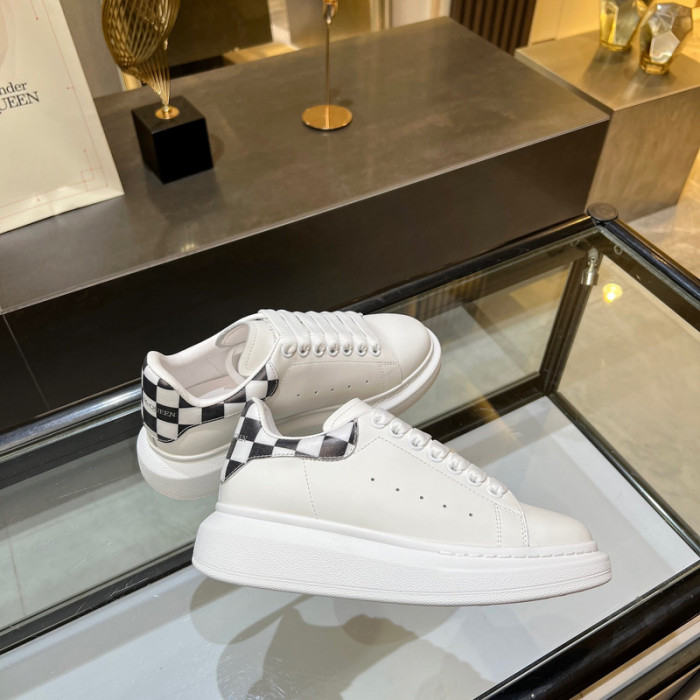 ALEXMQ Sneakers