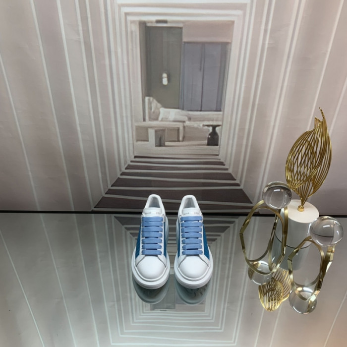 ALEXMQ Sneakers