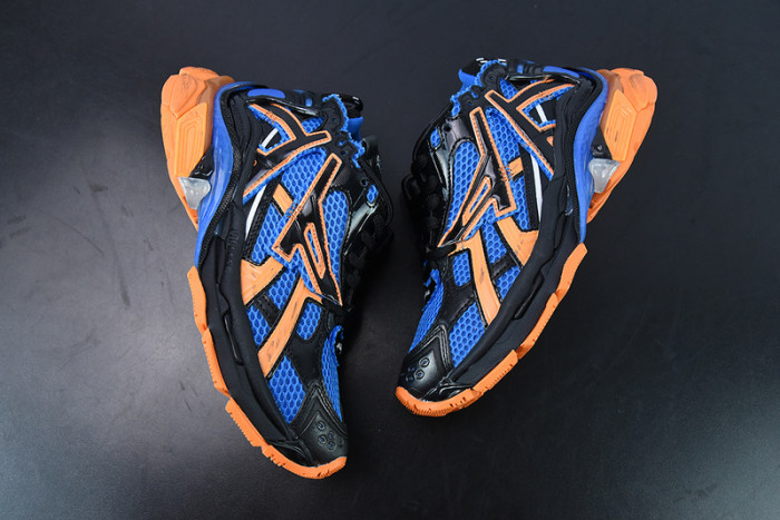 BALCIA RUNNER SNEAKER