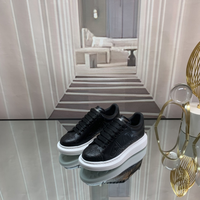 ALEXMQ Sneakers