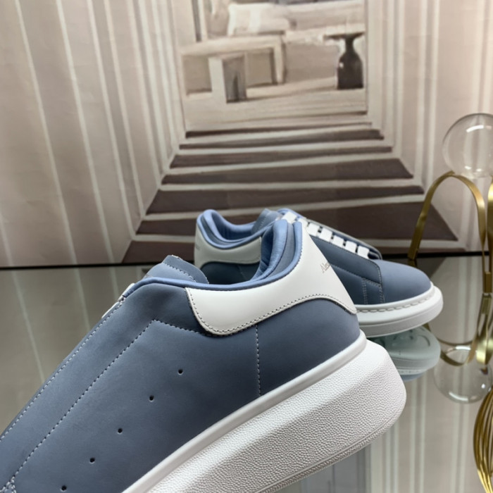 ALEXMQ Sneakers
