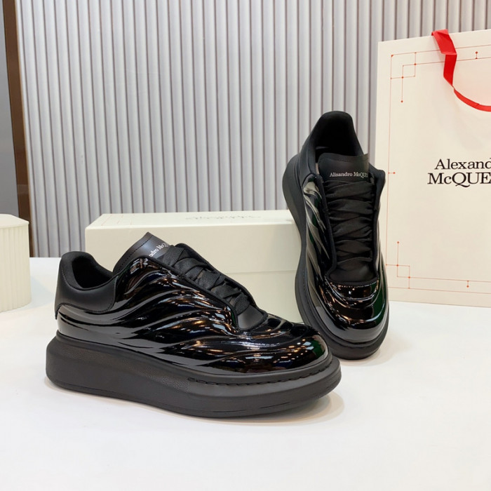 ALEXMQ Sneakers