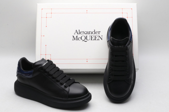 ALEXMQ Sneakers