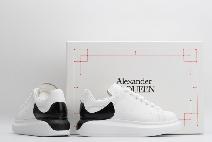 ALEXMQ Sneakers