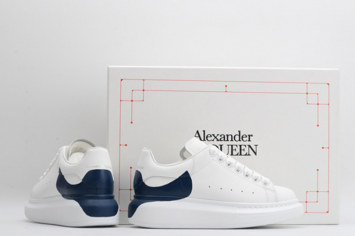 ALEXMQ Sneakers