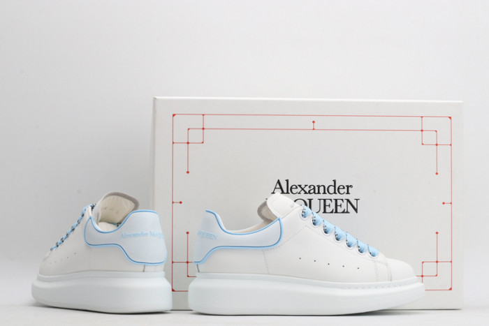 ALEXMQ Sneakers