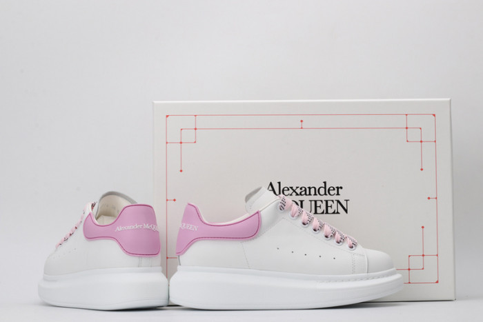ALEXMQ Sneakers
