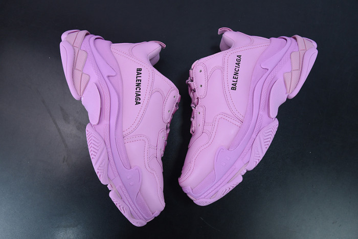 BALCIA Triple S Sneaker