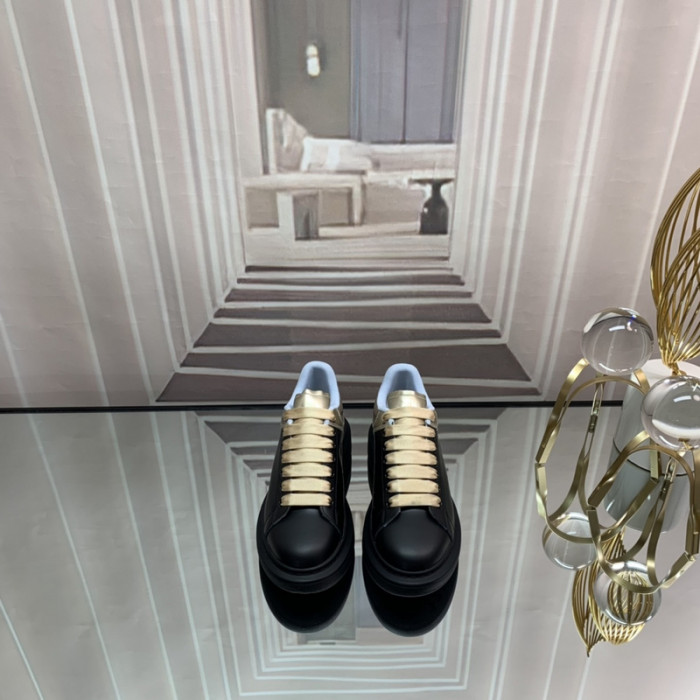 ALEXMQ Sneakers