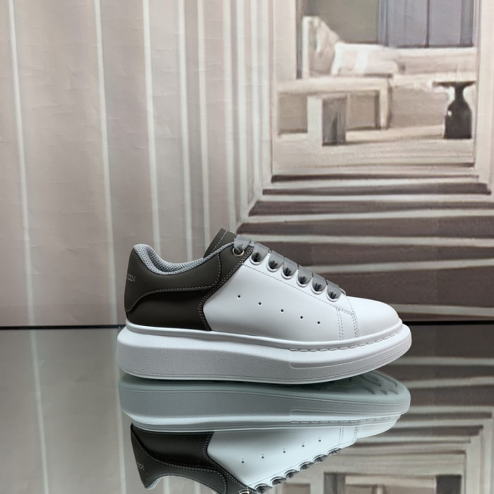 ALEXMQ Sneakers