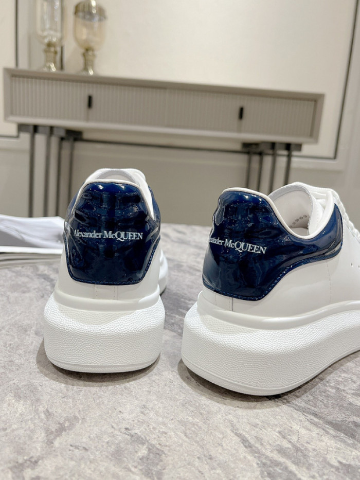 ALEXMQ Sneakers