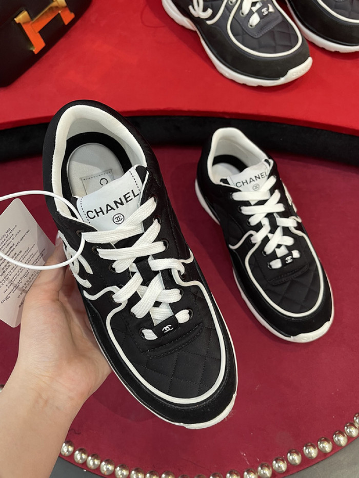 CHNL Sneaker