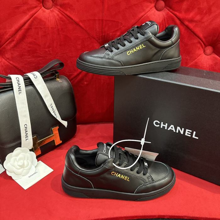 CHNL Sneaker