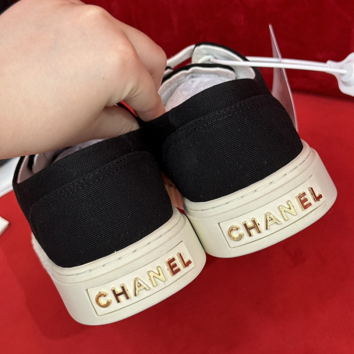 CHNL Sneaker