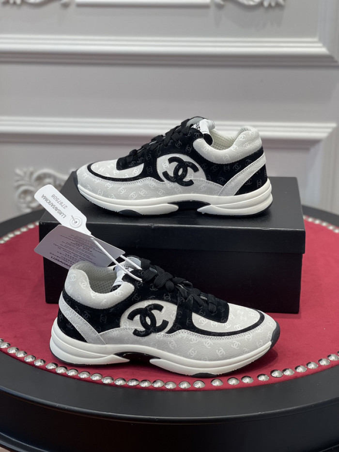 CHNL Sneaker