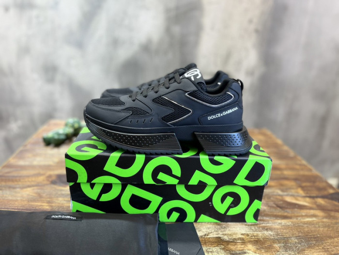 DG SNEAKER