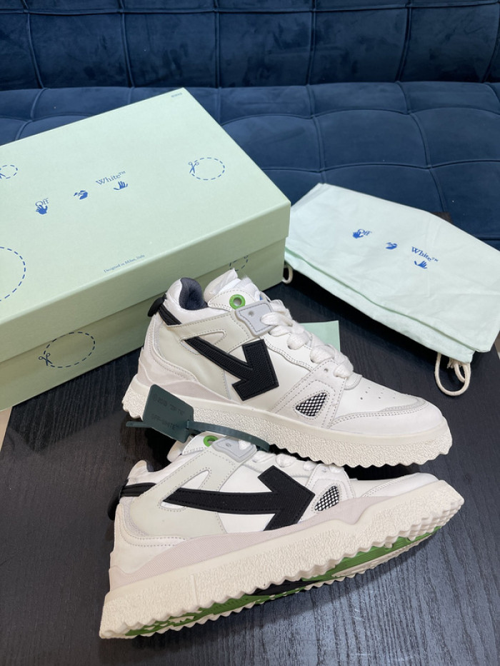 OFW C/O ODSY-1000 SNEAKER