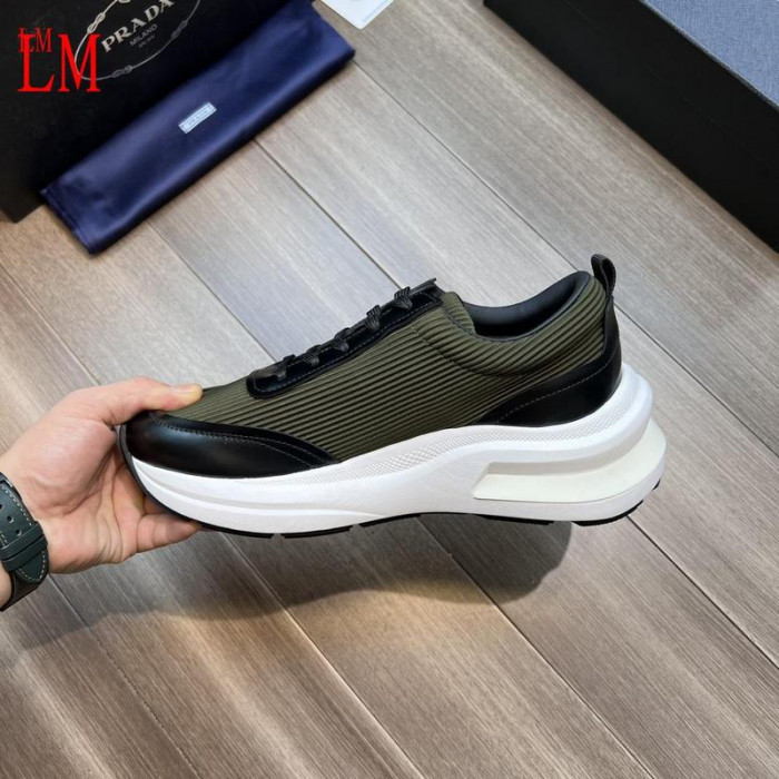 PRDA Sneaker