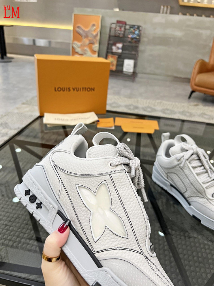 LUSV SNEAKERS