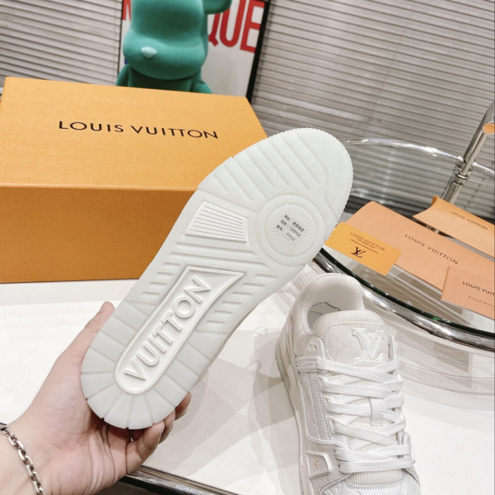 LUSV SNEAKERS