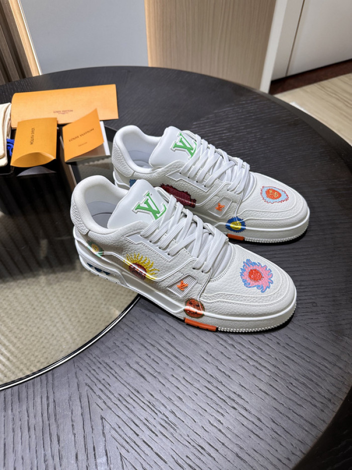 LUSV SNEAKERS