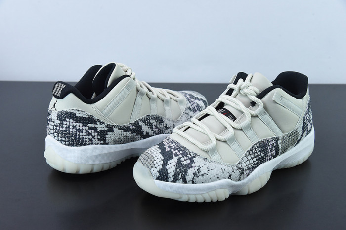 Air Jordan 11 Retro Low 