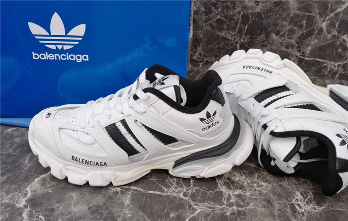 BALCIA Track SNEAKER