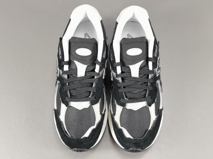 NEW BALANCE 2002R PROTECTION PACK BLACK GREY M2002RDJ