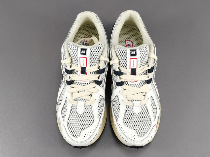 New Balance 1906R 