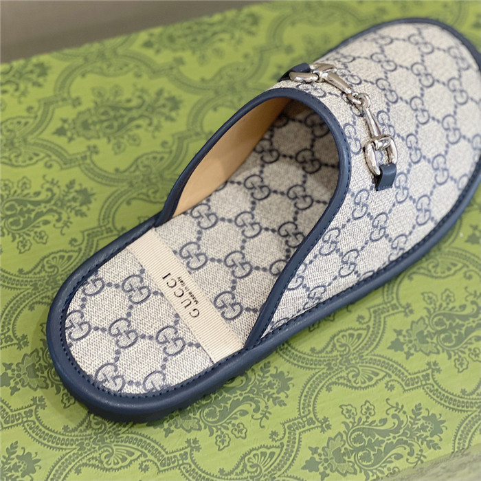 GCI GG Slide Sandal