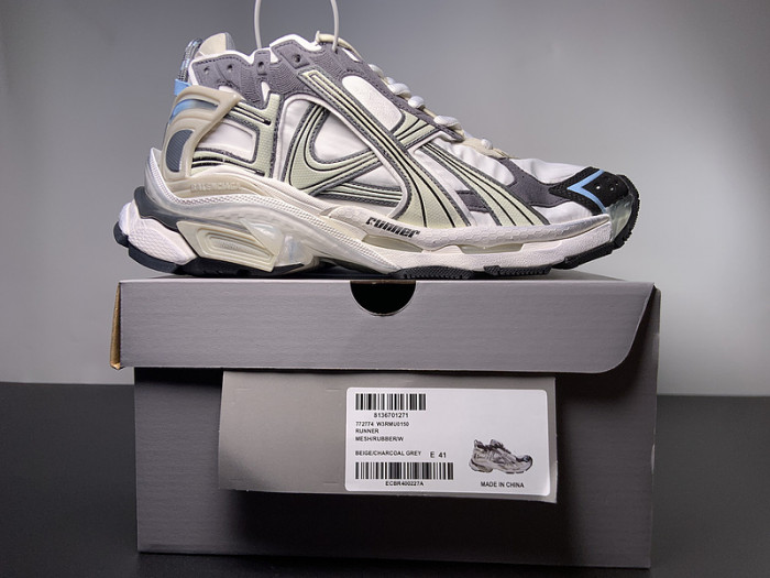 BALCIA RUNNER SNEAKER