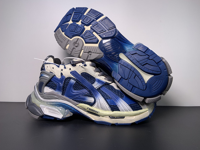 BALCIA RUNNER SNEAKER