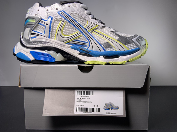 BALCIA RUNNER SNEAKER