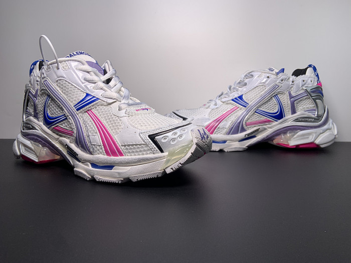 BALCIA RUNNER SNEAKER