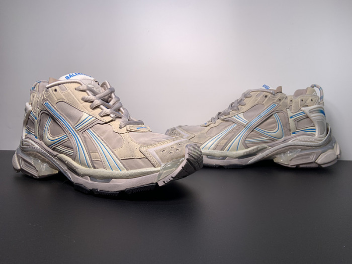 BALCIA RUNNER SNEAKER