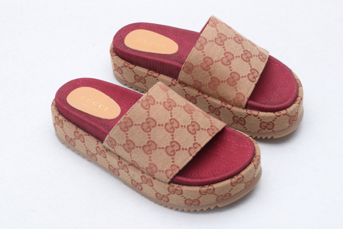 GCI GG Slide Sandal