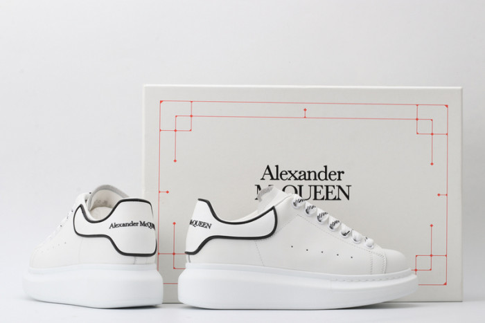 ALEXMQ Sneakers