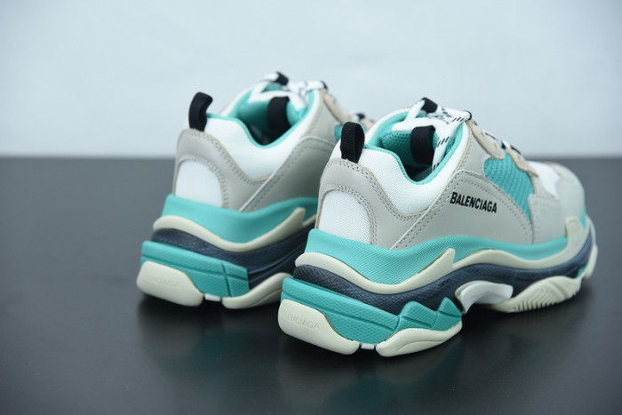 BALCIA Triple S Sneaker