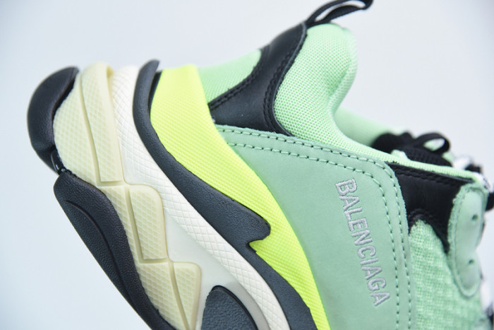 BALCIA Triple S Sneaker