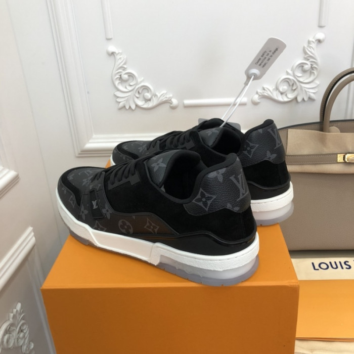 LUSV SNEAKERS