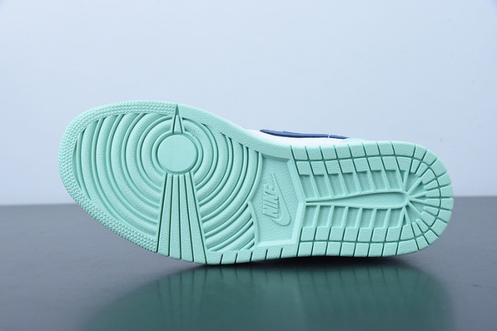 Air Jordan 1 Mid "Blue Mint" 554724-413