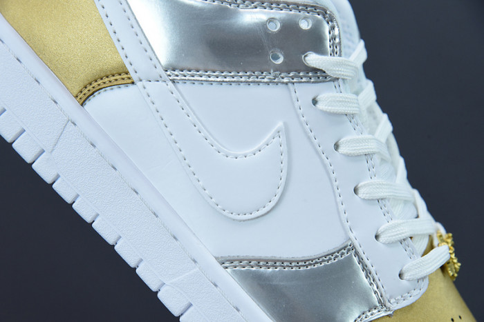 Nike Dunk Low Heirloom DH4403-700