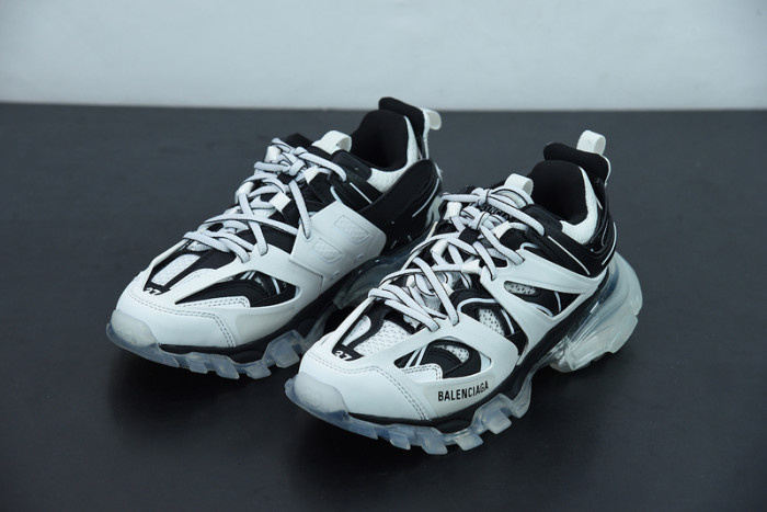 BALCIA Track SNEAKER