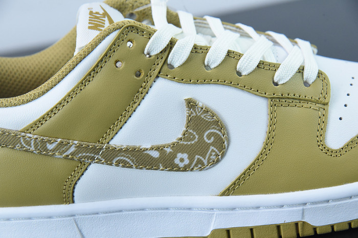 Nike Dunk Low Essential Paisley Pack Barley DH4401-104