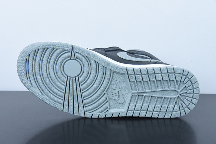 Jordan 1 Mid Shadow (Women