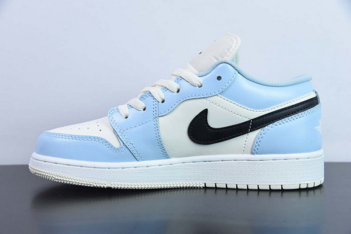 Jordan 1 Low Ice Blue Black (GS) - 554723-401