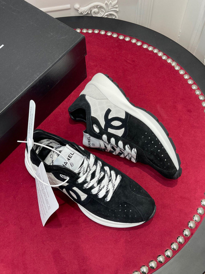 CHNL Sneaker