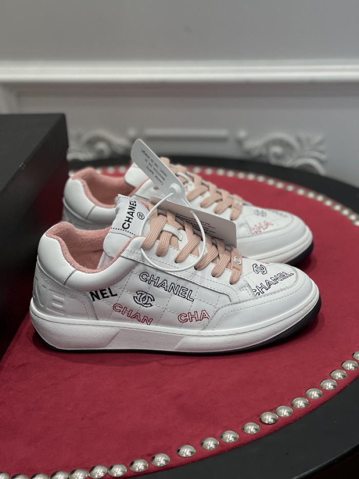 CHNL Sneaker